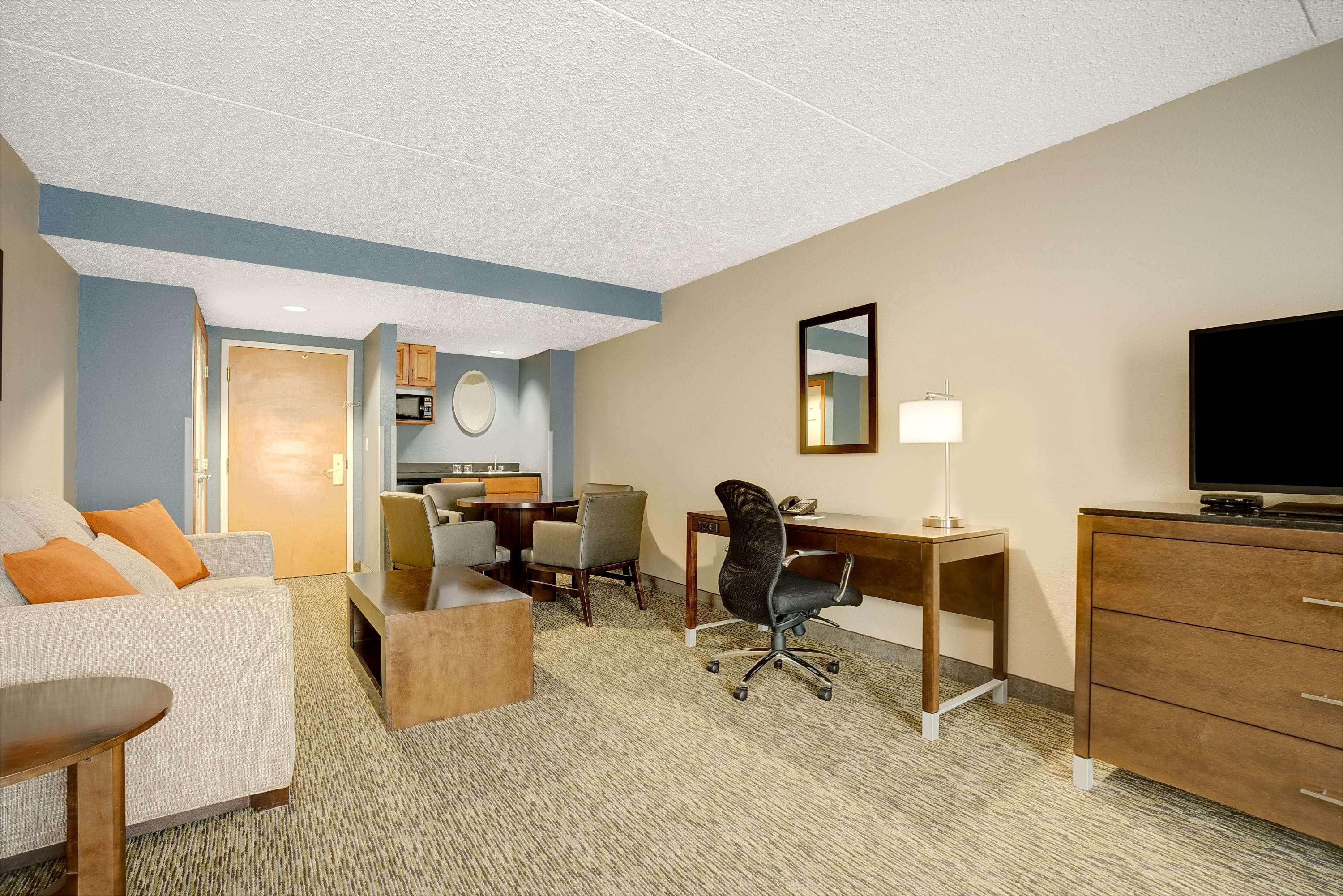 Wingate By Wyndham Fargo Hotel Exterior foto